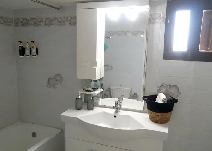 Oxo Kamara Olympos (Karpathos)